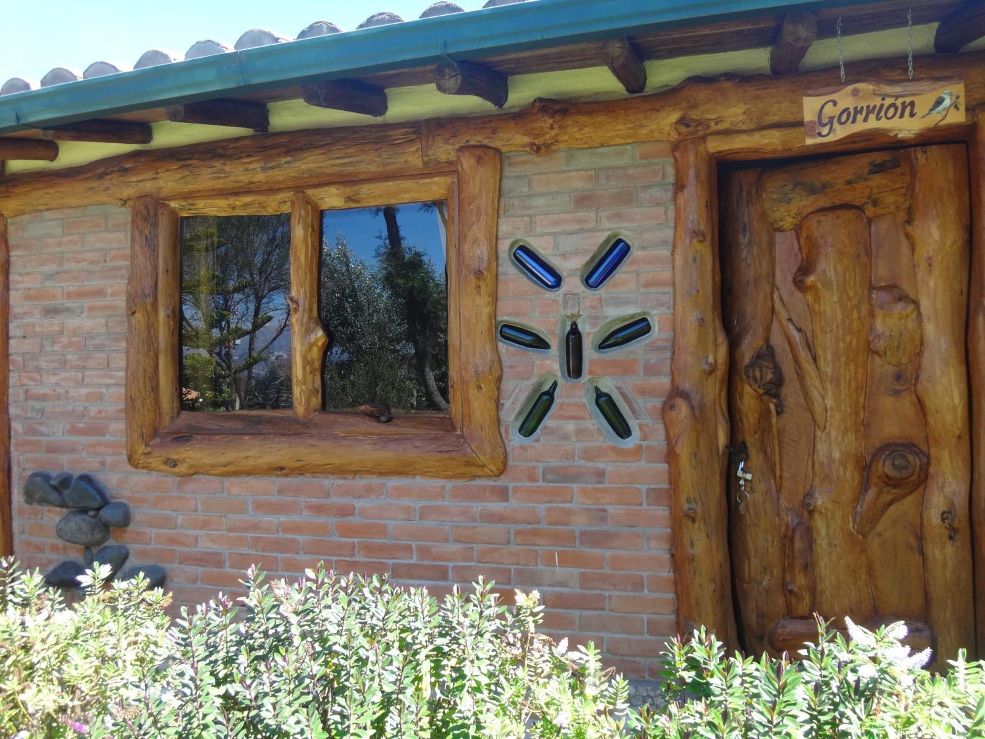 Zaysant Ecolodge Puembo Room photo